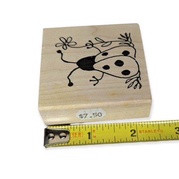 Stamps by Judith & Heather H-72 Large Sitting Lady Bug - Picture 5 of 5